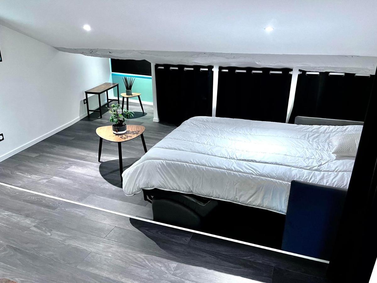Cosy Et Atypique Apartman Bargemon Kültér fotó